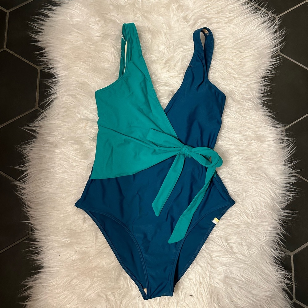 Summersalt perfect wrap swimsuit